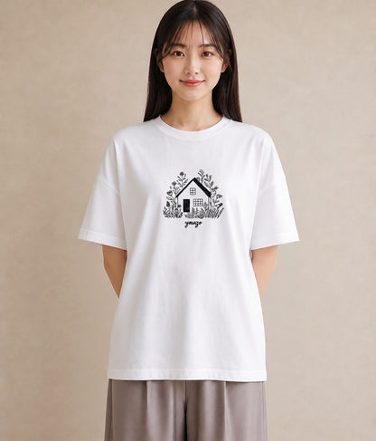 半袖Tシャツ レディース 湖畔の小屋 湖 小屋 ナチュラル アンティーク イラスト レトロ 秋コーデ おしゃれギフト 白T YMAZO