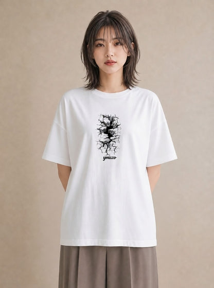 デザインTシャツ レディース 雨上がりの小道 雨上がり 小道 ナチュラル アンティーク イラスト モード カフェ服 クリスマス 白T YMAZO