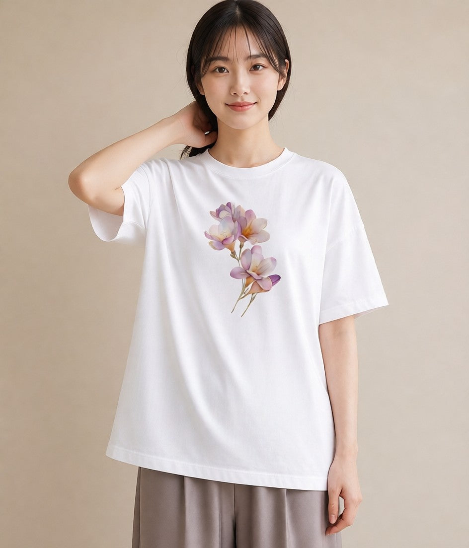 半袖Tシャツ レディース ゆり 百合 花 花柄 イラスト 北欧風 帰省 ラフ 白T