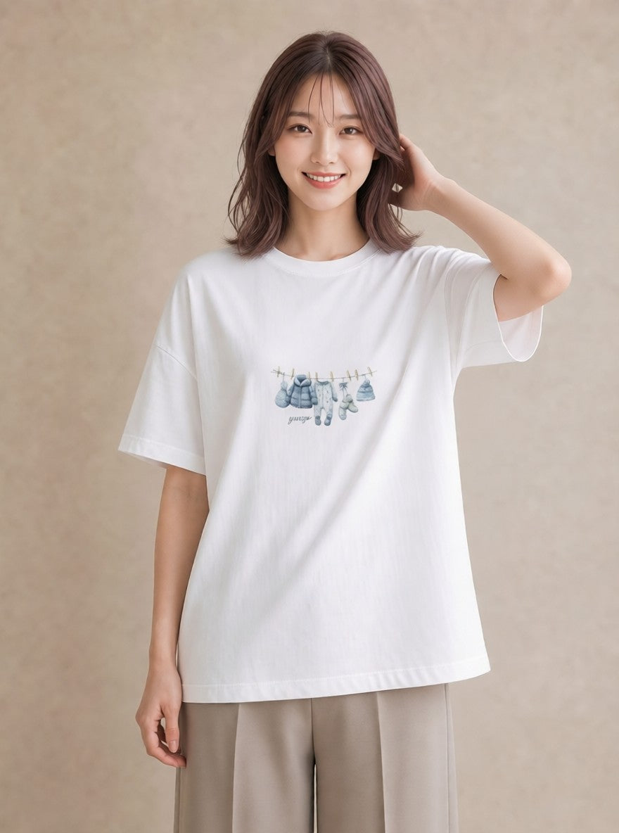 デザインTシャツ レディース 洗濯物 風 ナチュラル アンティーク イラスト きれいめカジュアル 友達ギフト 部屋着 白T YMAZO