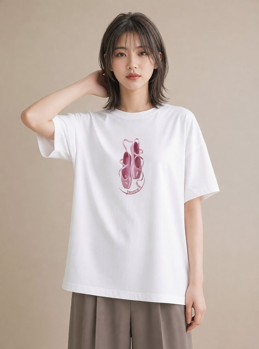 半袖Tシャツ レディース バレエシューズ バレエ トウシューズ ナチュラル アンティーク イラスト ニュアンス 在宅 公園 白T YMAZO