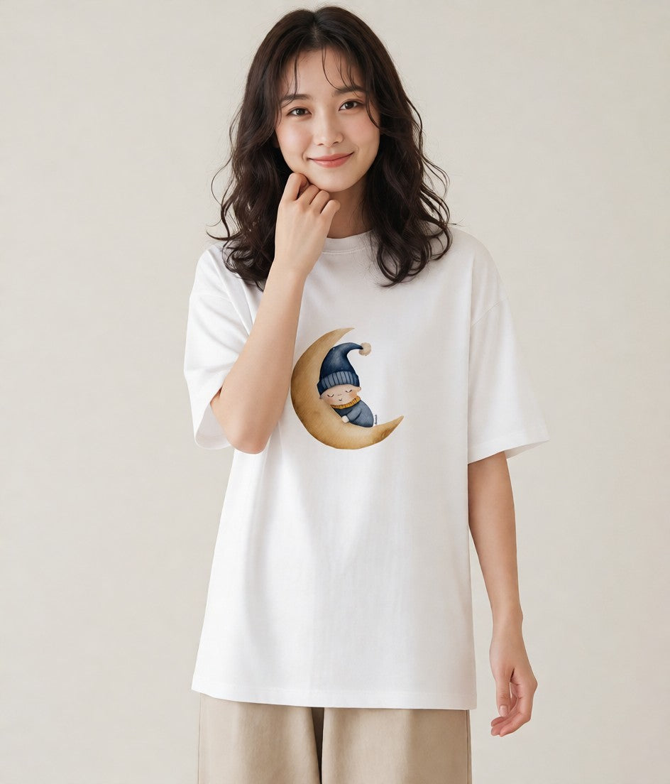 Tシャツ レディース 三日月 星空 宇宙 イラスト アート風 ミセス 春コーデ 白T YMAZO