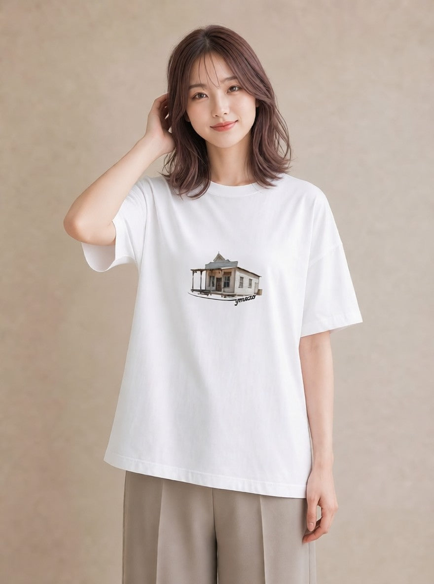 プリントTシャツ レディース 駅のホーム ローカル線 駅 ナチュラル アンティーク イラスト ラフカジュアル カフェ服 クリスマス 白T YMAZO
