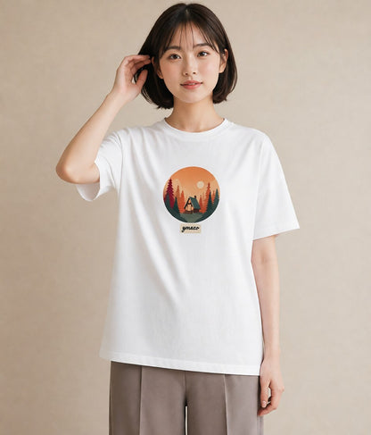 Tシャツ レディース 湖畔の小屋 湖 小屋 ナチュラル アンティーク イラスト ユニーク 旅行 母娘コーデ 白T YMAZO