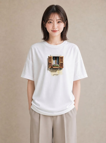 グラフィックTシャツ レディース 窓辺の雨 雨の日 窓 ナチュラル アンティーク イラスト 個性的 デイリーウェア 休日 白T YMAZO