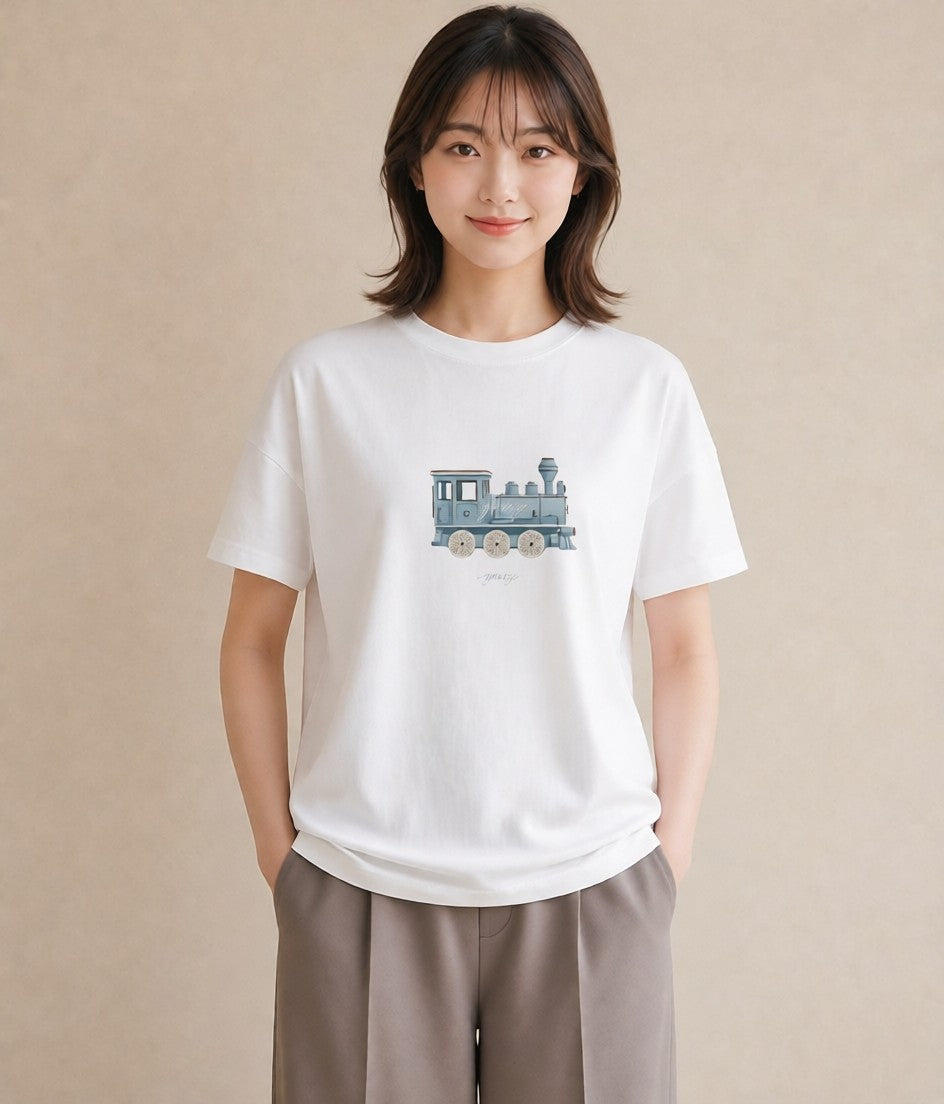 Tシャツ レディース 駅のホーム ローカル線 駅 ナチュラル アンティーク イラスト ユニーク 姉妹 送別ギフト 白T YMAZO