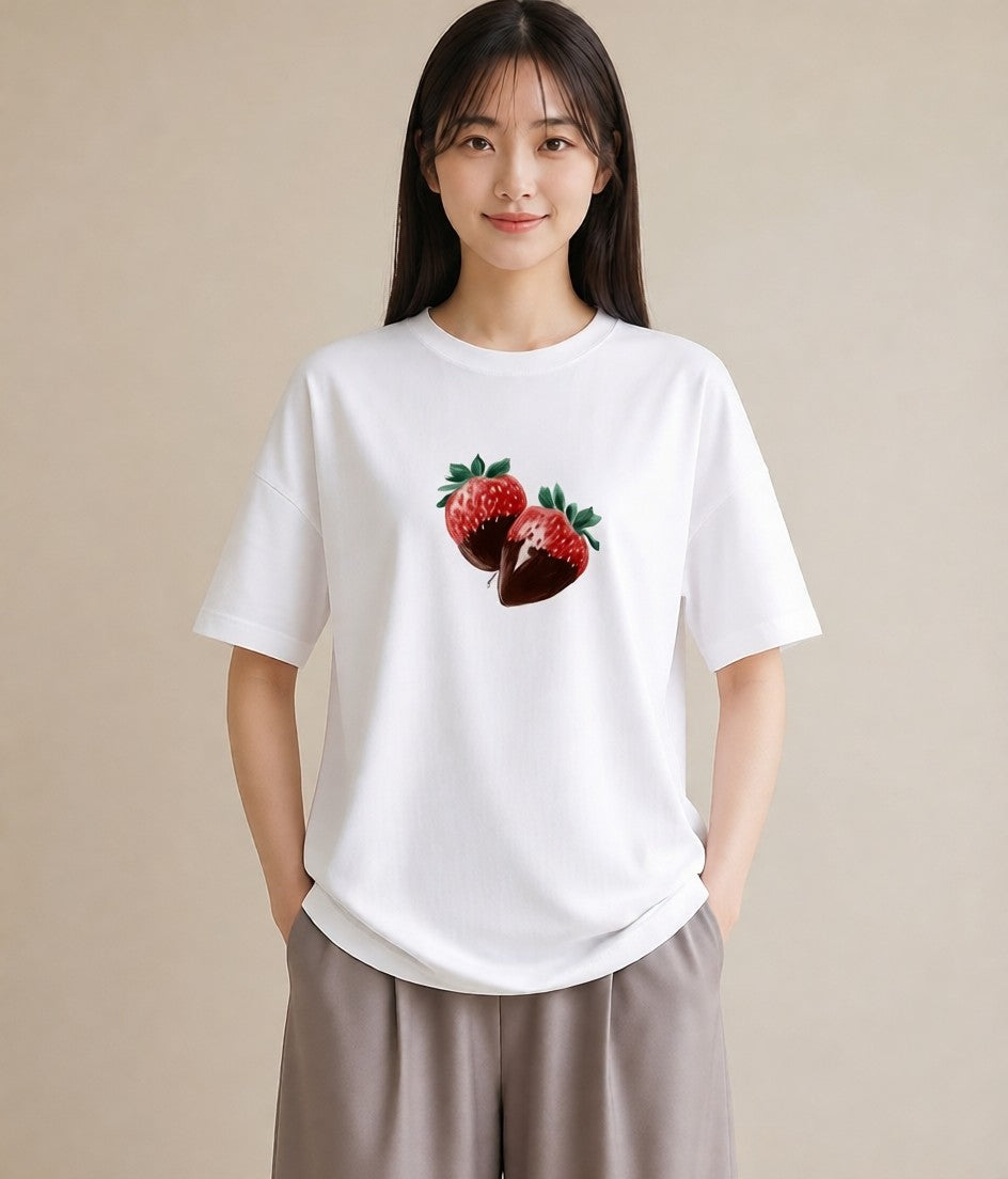 デザインTシャツ レディース ショートケーキ 食べ物 フード イラスト ガーリー 在宅 公園 白T YMAZO