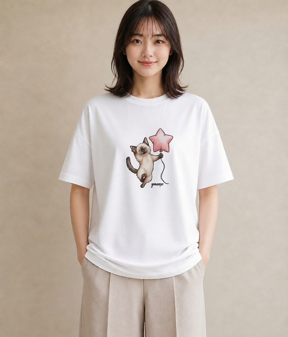 Tシャツ レディース シャム柄 猫 ねこ イラスト ナチュラル 母の日 ビーチ 白T YMAZO