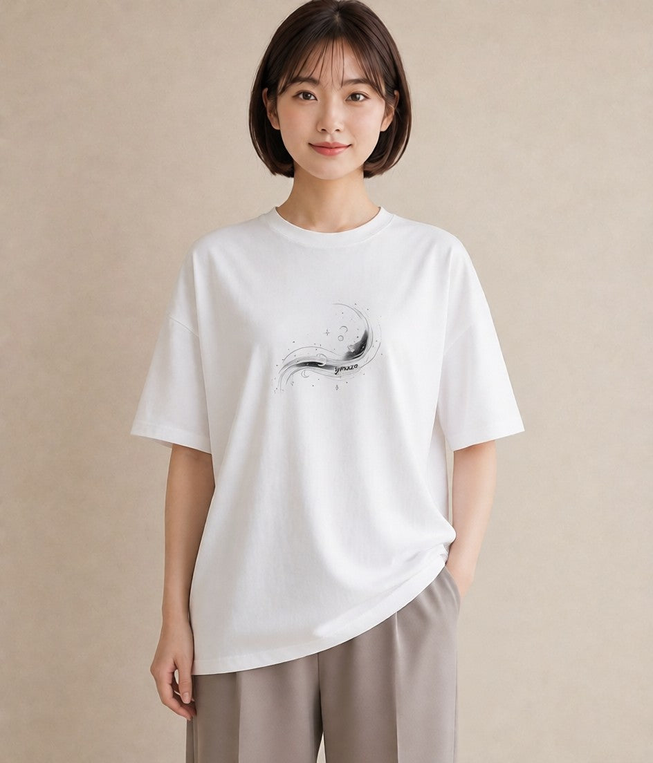 プリントTシャツ レディース 月と星 星空 ムーン イラスト アート風 週末コーデ 敬老の日 白T YMAZO