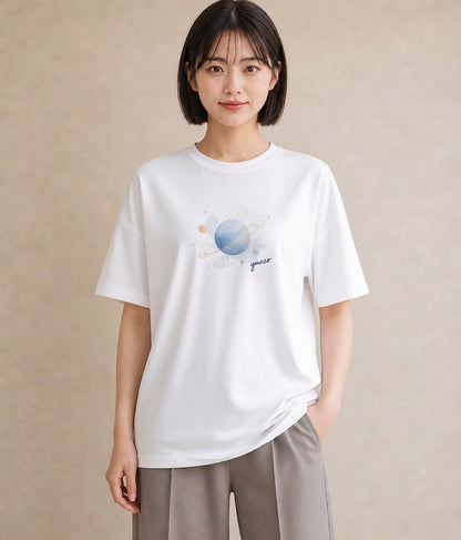 半袖Tシャツ レディース 宇宙 星空 イラスト アート風 カジュアルコーデ 買い物 白T YMAZO