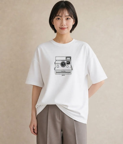 グラフィックTシャツ レディース カメラ フィルムカメラ レトロカメラ イラスト 姉妹 送別ギフト 白T YMAZO