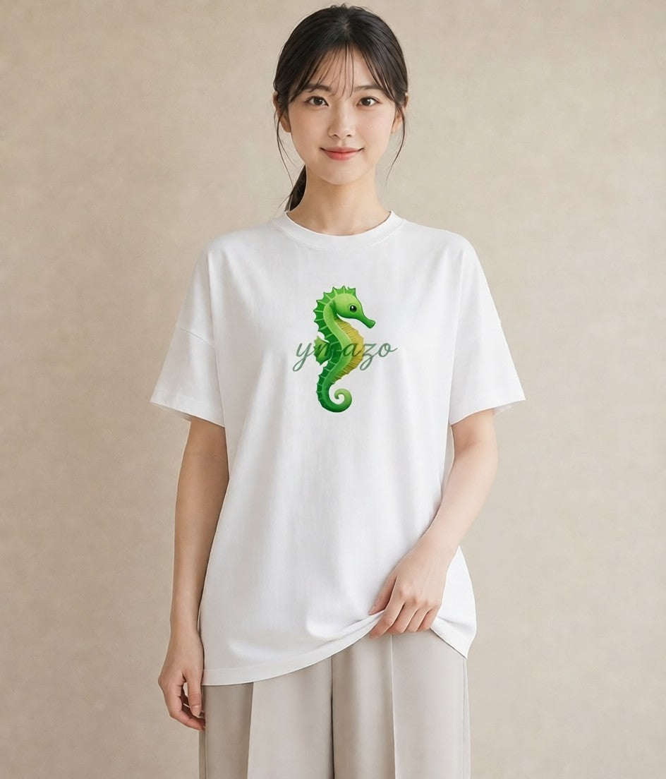 デザインTシャツ レディース タツノオトシゴ 海の生き物 海 イラスト 休日コーデ ミセス 春コーデ 白T YMAZO