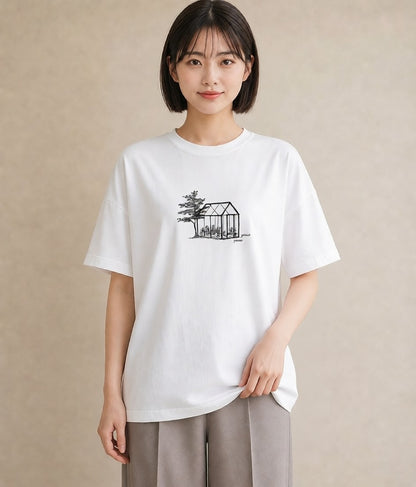 グラフィックTシャツ レディース 灯りの家 小屋 夜 ナチュラル アンティーク イラスト 水彩風 散歩 お出かけ 白T YMAZO