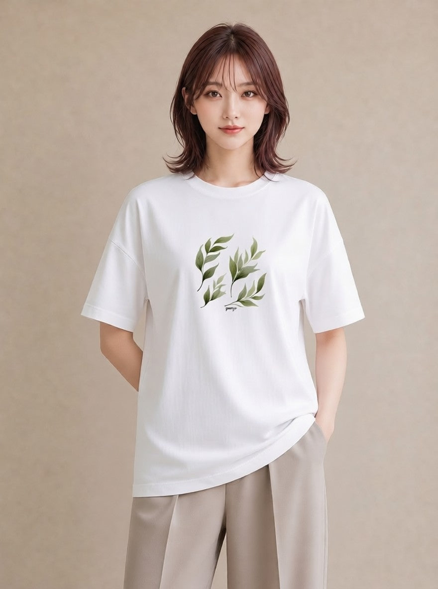 半袖Tシャツ レディース ユーカリ 植物 ボタニカル イラスト ニュアンス 秋コーデ おしゃれギフト 白T YMAZO