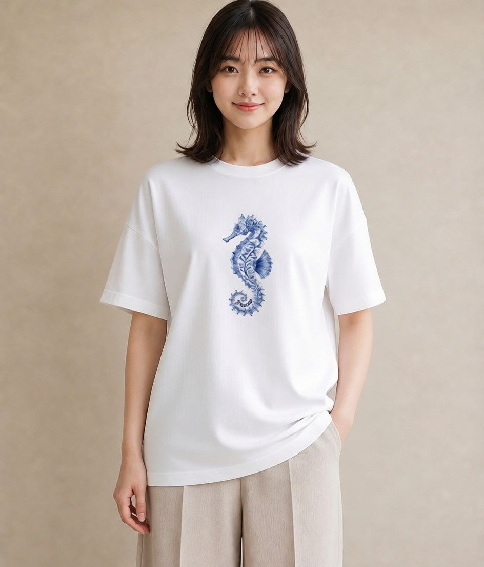 半袖Tシャツ レディース タツノオトシゴ 海の生き物 海 イラスト ガーリー ミセス 春コーデ 白T YMAZO