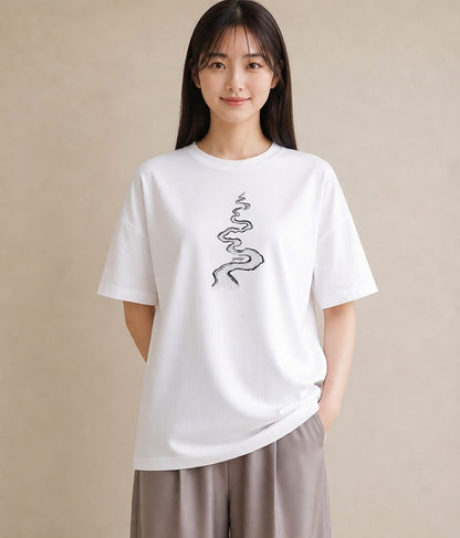 Tシャツ レディース 雨上がりの小道 雨上がり 小道 ナチュラル アンティーク イラスト カジュアル 散歩 お出かけ 白T YMAZO