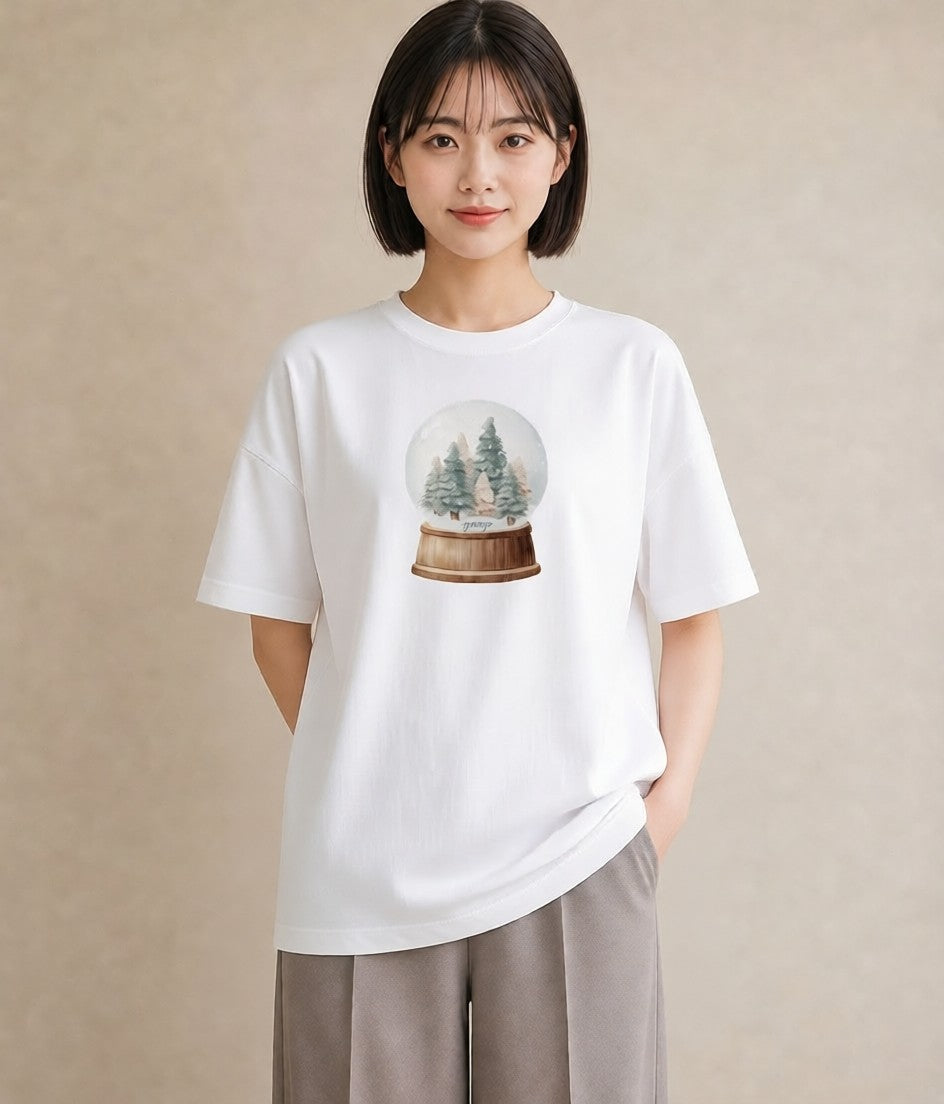 プリントTシャツ レディース 雪 星空 宇宙 イラスト 手描き風 帰省 ラフ 白T YMAZO