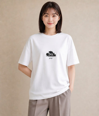 Tシャツ レディース 湖畔の小屋 湖 小屋 ナチュラル アンティーク イラスト アート風 母の日 ビーチ 白T YMAZO