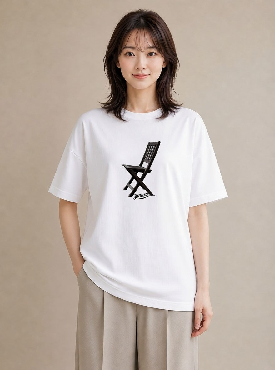 プリントTシャツ レディース 窓辺の椅子 窓辺 椅子 ナチュラル アンティーク イラスト 韓国風 ペアコーデ 秋コーデ 白T YMAZO