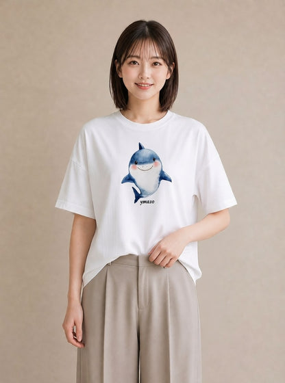 Tシャツ レディース ジンベエザメ 海の生き物 海 イラスト ゆるコーデ カフェ巡り 白T YMAZO