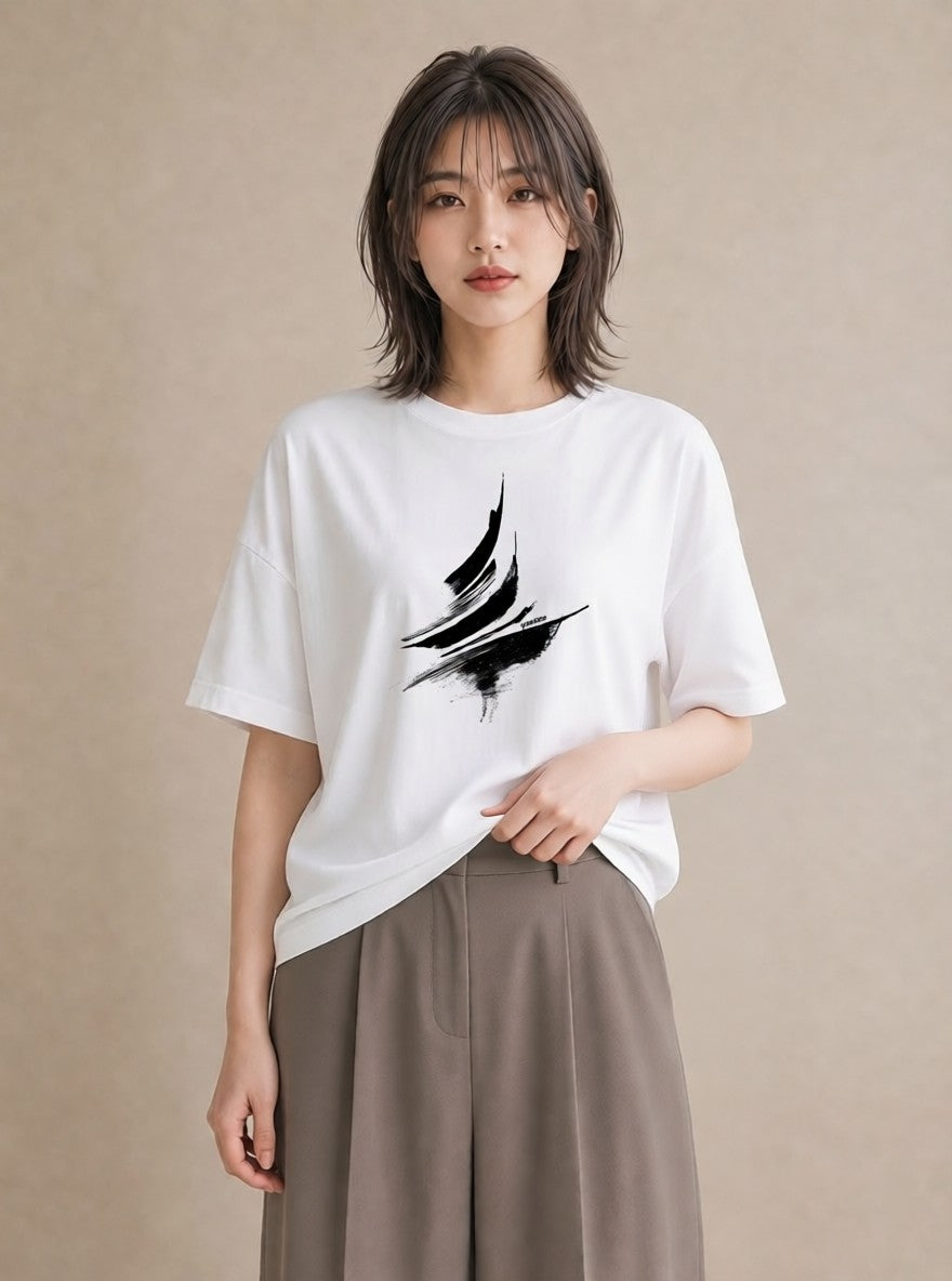 グラフィックTシャツ レディース 紙の船 水辺 ナチュラル アンティーク イラスト カジュアル 母の日 ビーチ 白T YMAZO