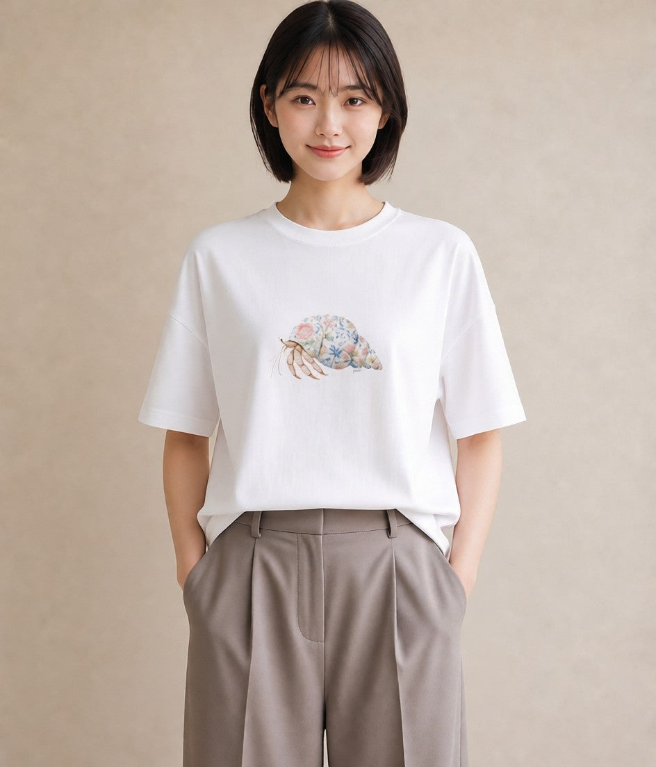 プリントTシャツ レディース かたつむり 昆虫 虫 イラスト きれいめカジュアル 女性向けギフト 散歩 白T YMAZO