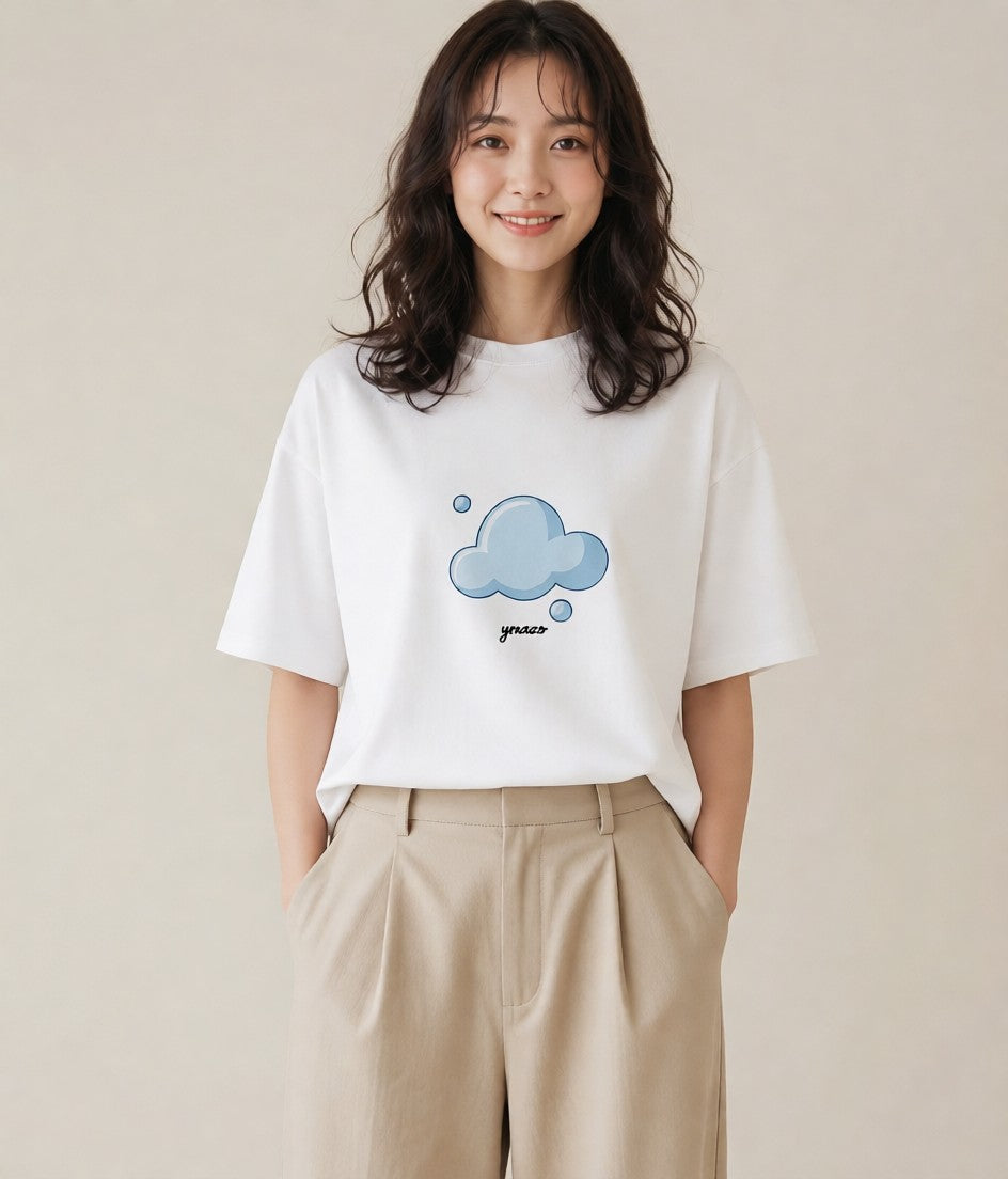 デザインTシャツ レディース 窓辺の雨 雨の日 窓 ナチュラル アンティーク イラスト ニュアンス 公園 ママ 白T YMAZO