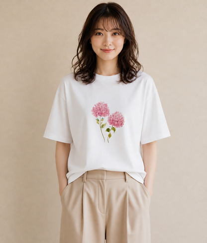 半袖Tシャツ レディース あじさい 紫陽花 アジサイ 花 花柄 イラスト アート風 ルームウェア ギフト 白T YMAZO