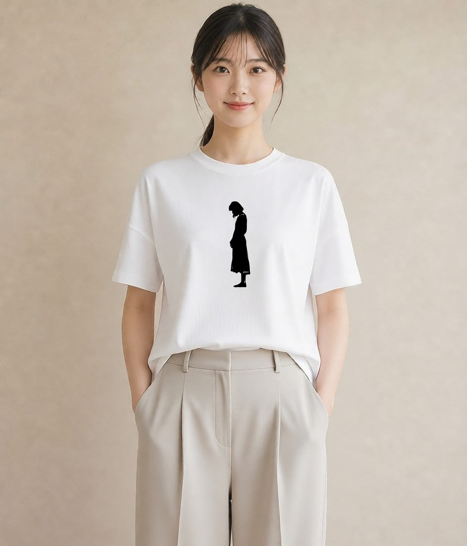 プリントTシャツ レディース 女の子 ガール 後ろ姿 イラスト ミニマル デート 帰省 白T YMAZO
