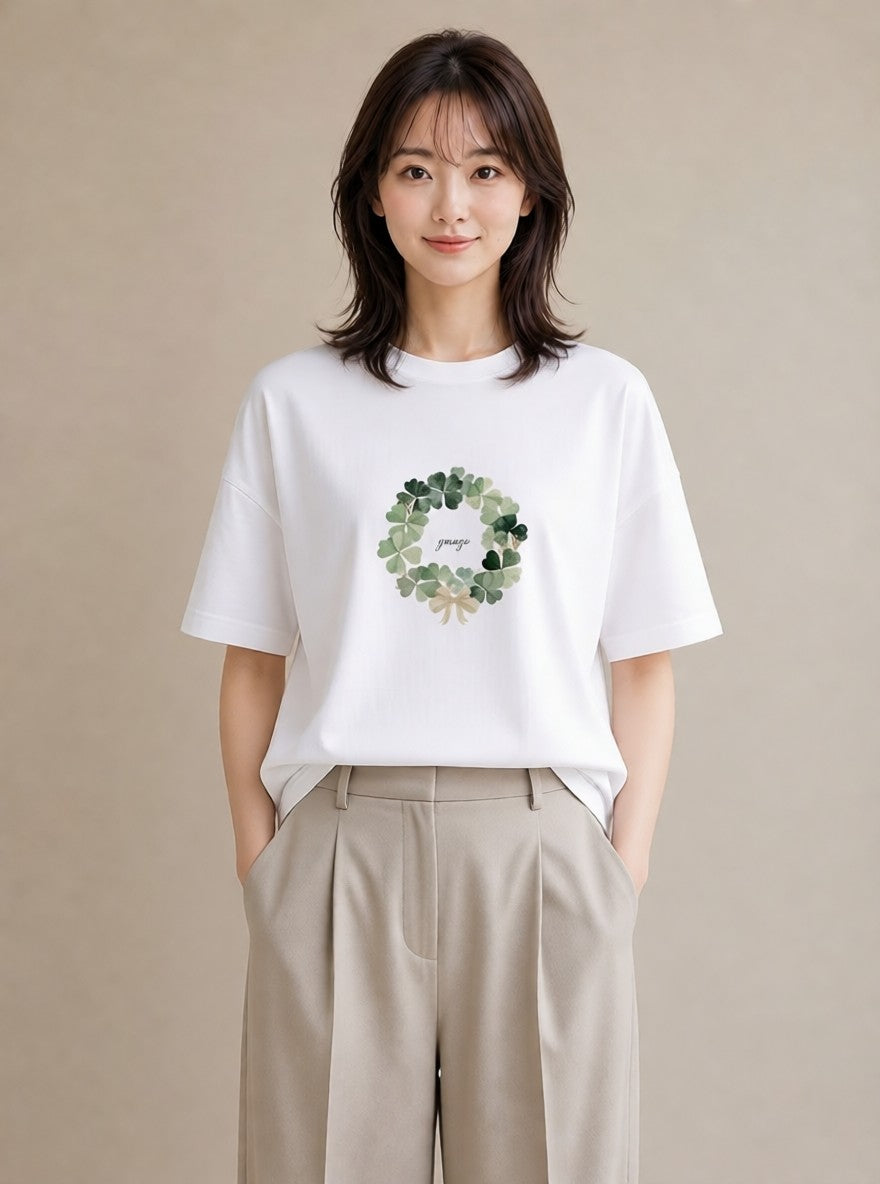 プリントTシャツ レディース クローバー 四つ葉 花 花柄 イラスト 淡色 送別ギフト 通勤 白T YMAZO