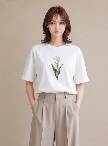 Tシャツ レディース チューリップ 花 花柄 イラスト きれいめカジュアル デイリーウェア 休日 白T