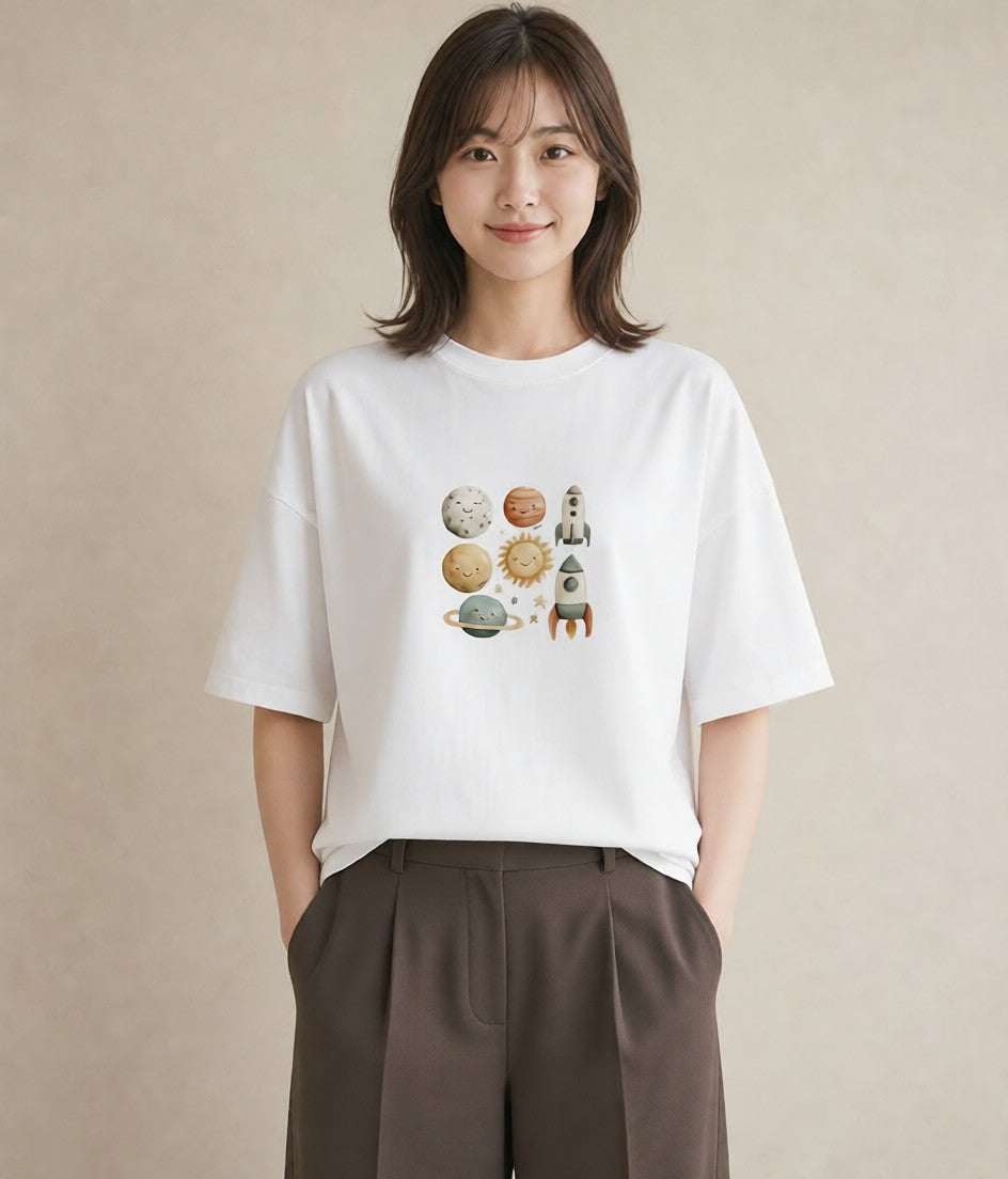 Tシャツ レディース プラネット 星空 宇宙 イラスト 旅行コーデ 帰省 ラフ 白T YMAZO