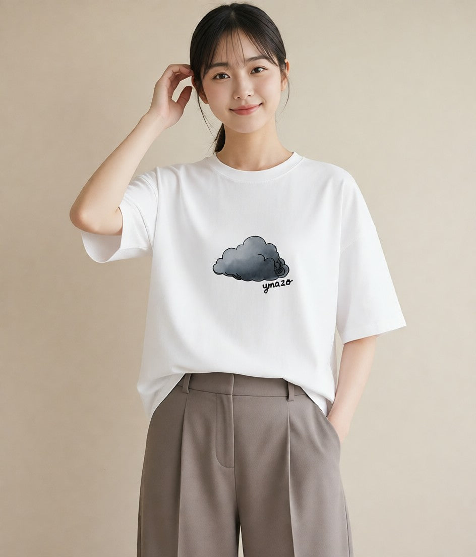 プリントTシャツ レディース 窓辺の雨 雨の日 窓 ナチュラル アンティーク イラスト 線画 散歩 お出かけ 白T YMAZO