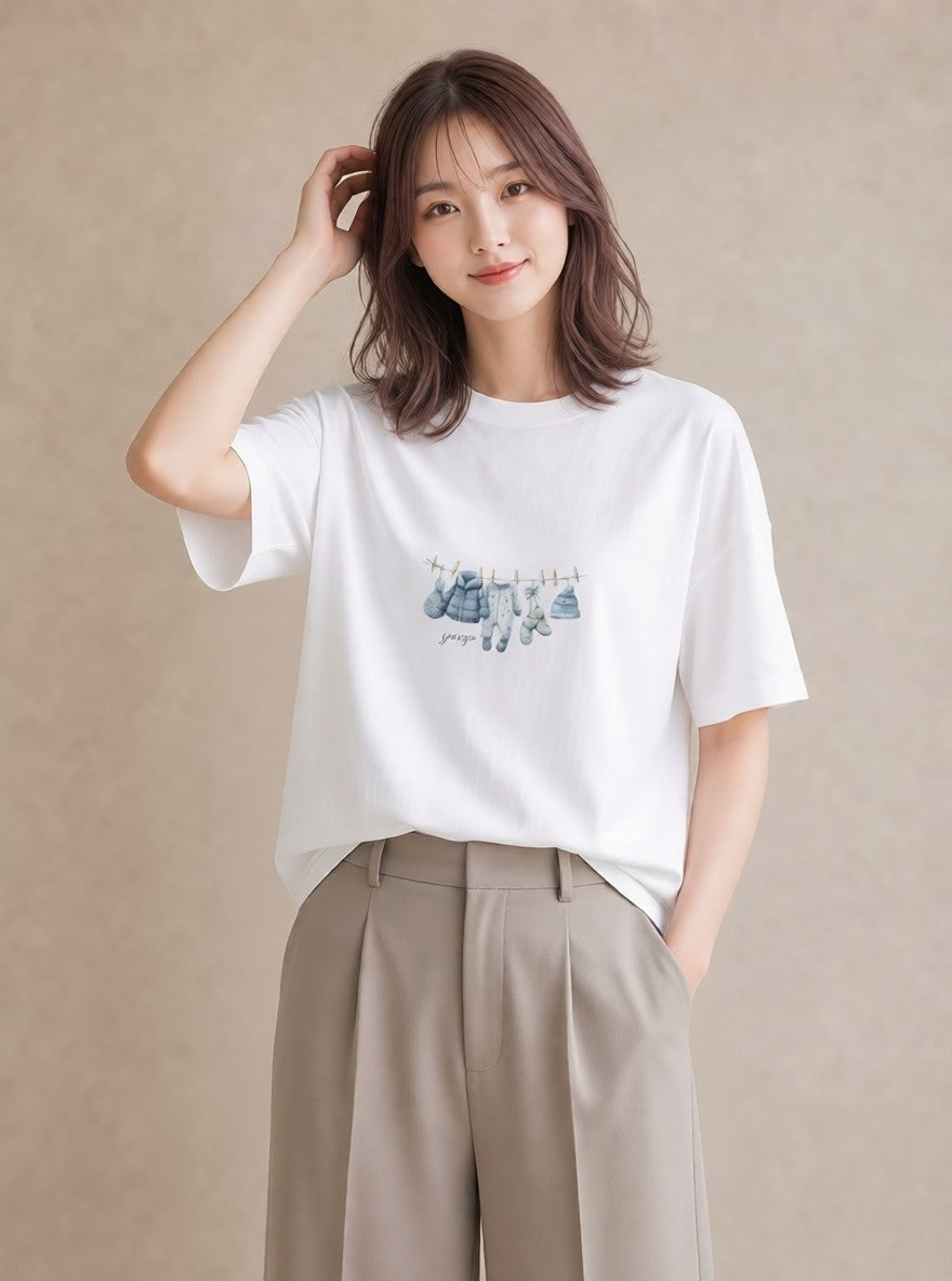 デザインTシャツ レディース 洗濯物 風 ナチュラル アンティーク イラスト きれいめカジュアル 友達ギフト 部屋着 白T YMAZO