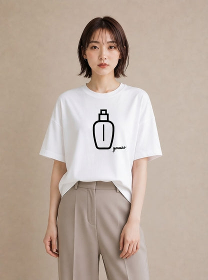 デザインTシャツ レディース 香水 香水瓶 パフューム イラスト 可愛い 帰省 ラフ 白T YMAZO