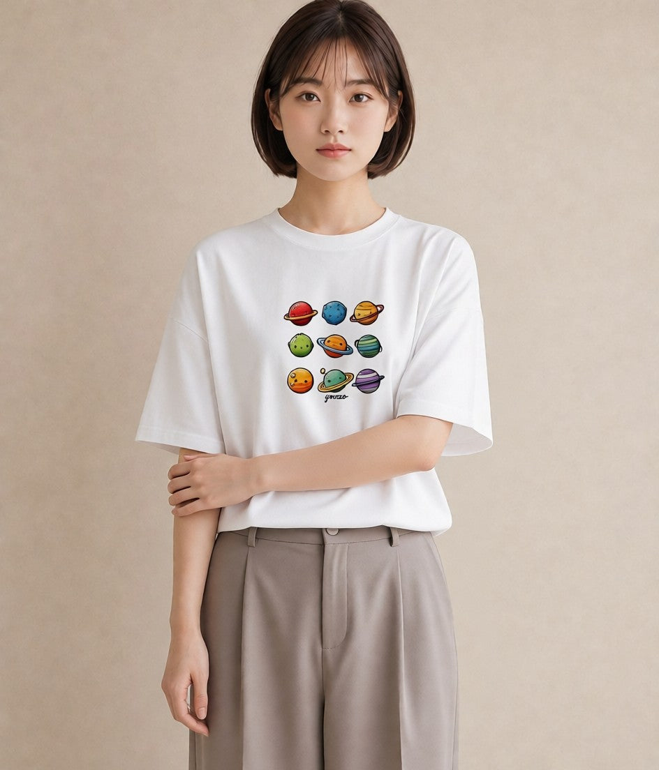 半袖Tシャツ レディース 宇宙 星空 イラスト 旅行コーデ デイリーウェア 休日 白T YMAZO