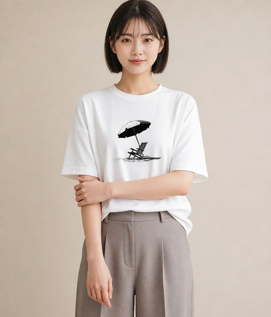 プリントTシャツ レディース 傘 水たまり 雨 ナチュラル アンティーク イラスト ゆるコーデ 女性 旅行用 白T YMAZO