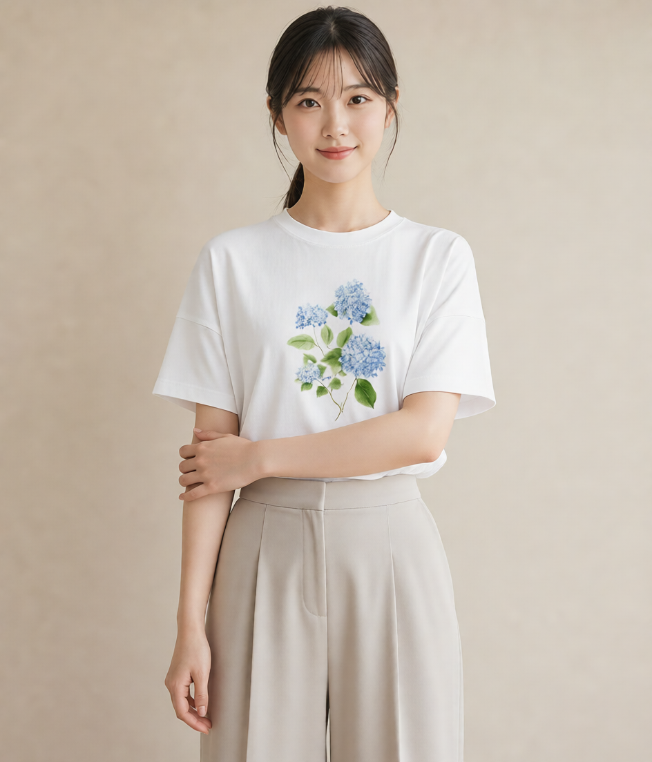 デザインTシャツ レディース あじさい 紫陽花 アジサイ 花 花柄 イラスト ラフカジュアル 20代 カジュアルコーデ 白T YMAZO