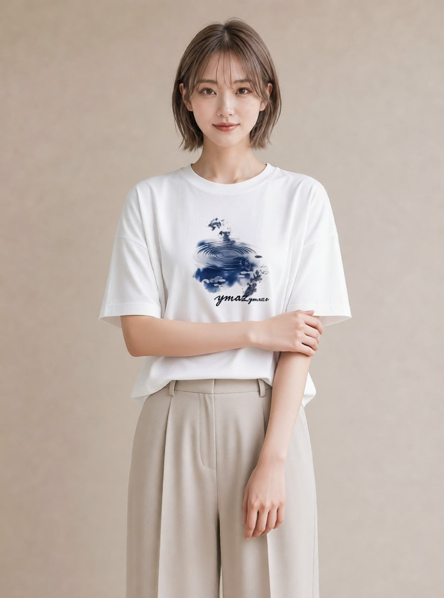 グラフィックTシャツ レディース 小川 橋 せせらぎ ナチュラル アンティーク イラスト 北欧風 誕生日プレゼント 綿100 白T YMAZO