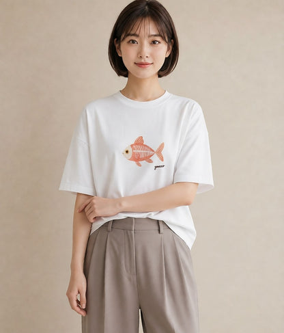 デザインTシャツ レディース メダカ ペット 動物 イラスト ニュアンス デイリーウェア 休日 白T YMAZO