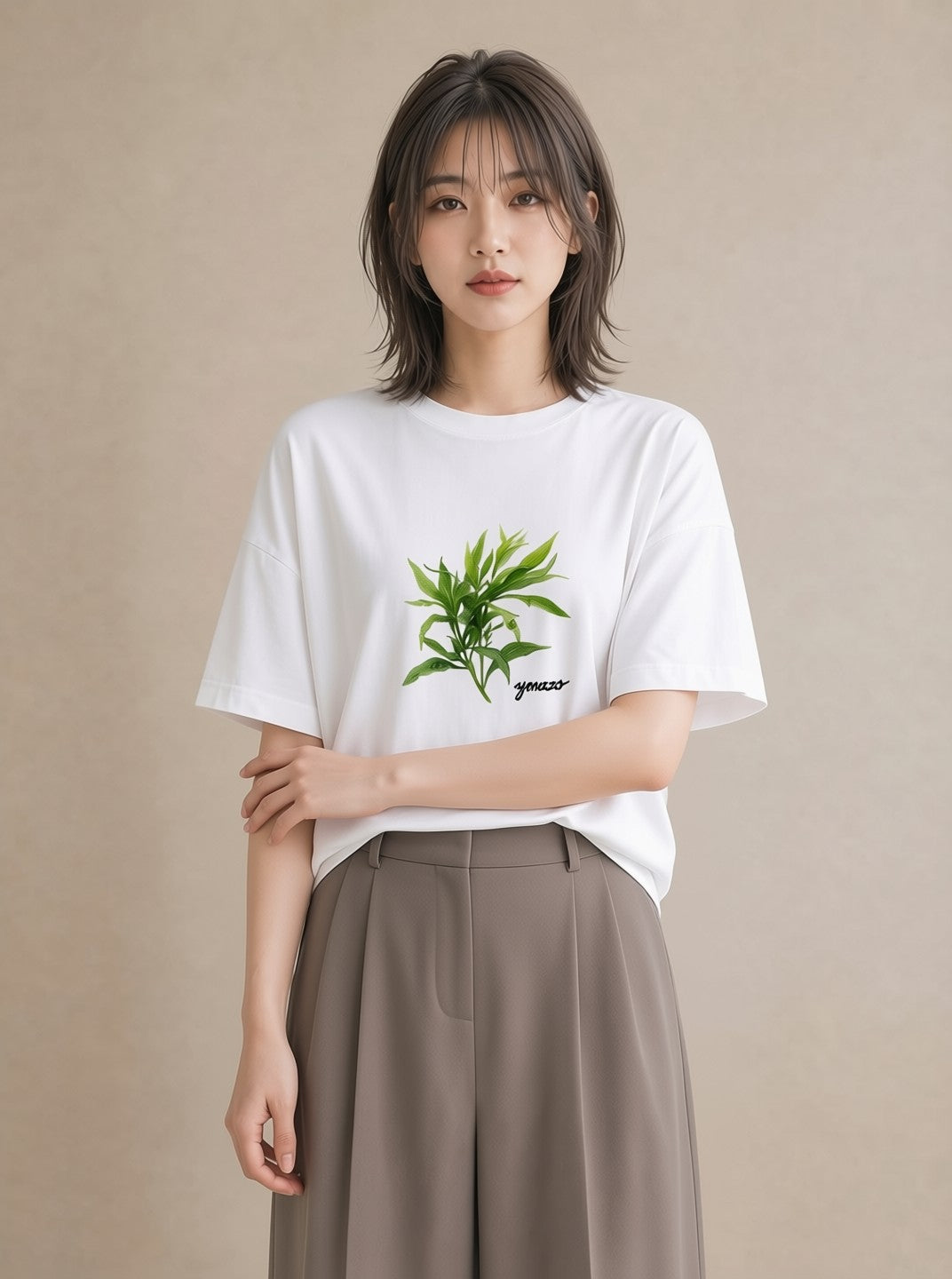プリントTシャツ レディース 芝生 植物 ボタニカル イラスト 旅行コーデ クリスマス 旅行 白T YMAZO