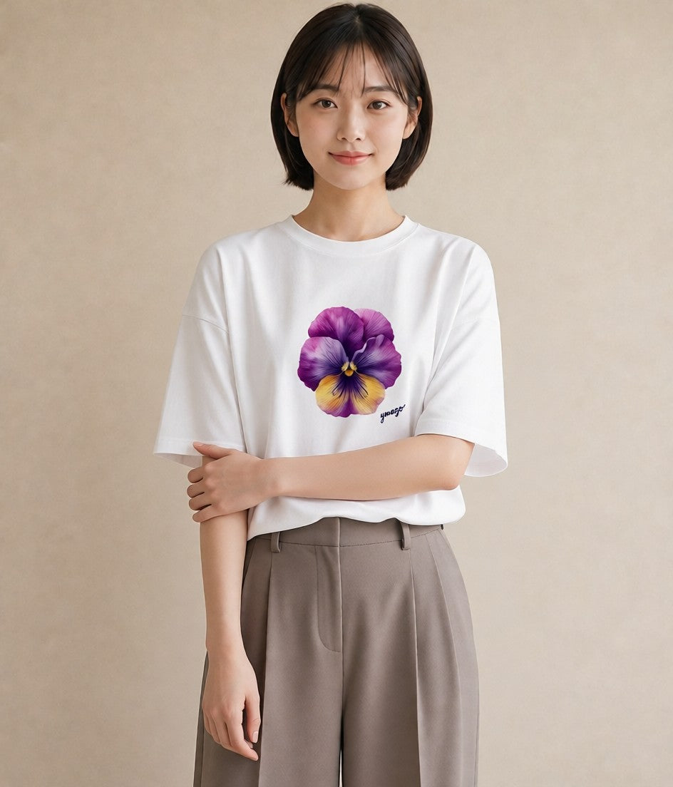 Tシャツ レディース スミレ 花 花柄 イラスト ヴィンテージ風 海 カフェ巡り 白T YMAZO