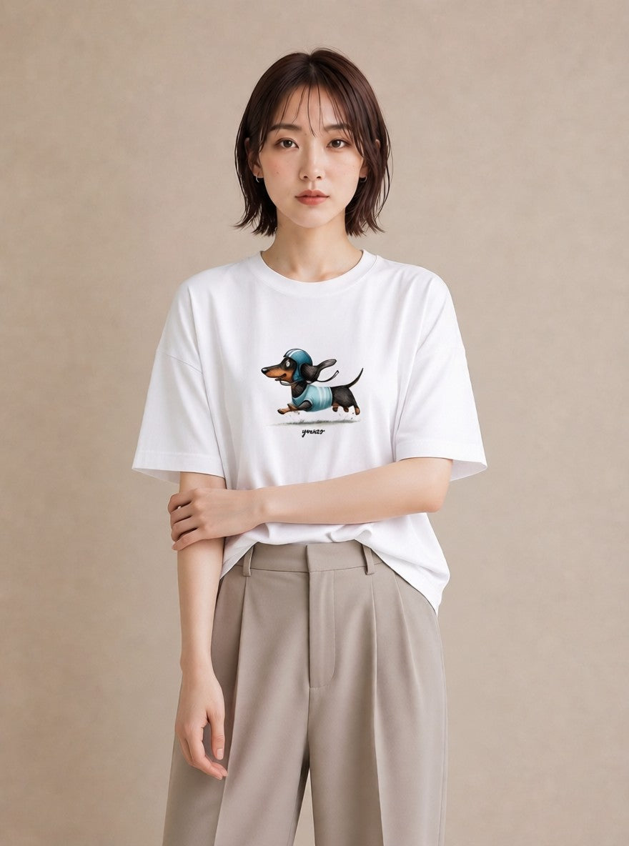 グラフィックTシャツ レディース ミニチュアダックスフンド 犬 いぬ イラスト シンプル 女性 旅行用 白T YMAZO