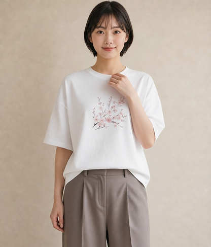 グラフィックTシャツ レディース さくら 桜 サクラ 花 花柄 イラスト 旅行コーデ 買い物 夏コーデ 白T YMAZO