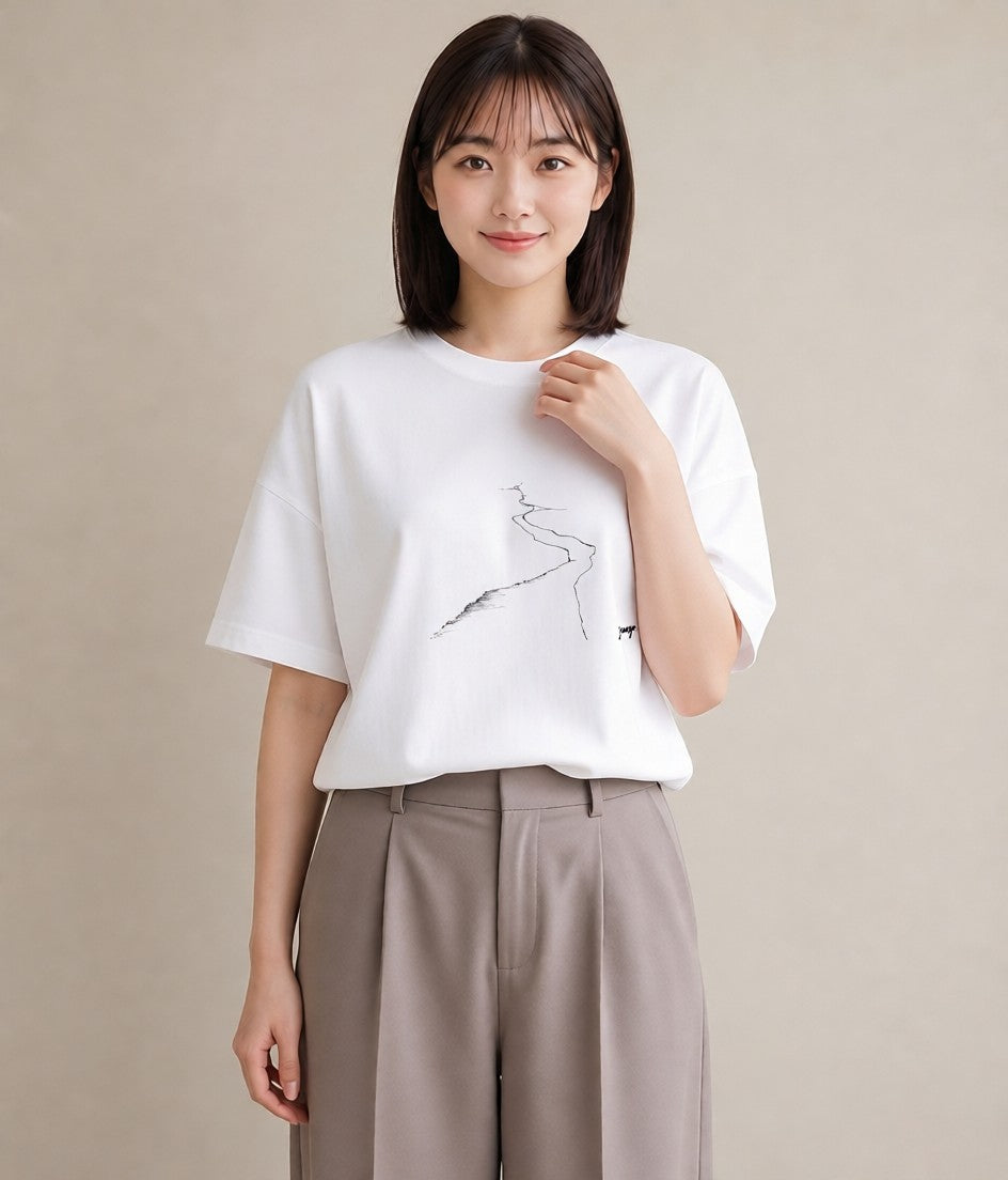 デザインTシャツ レディース 小川 橋 せせらぎ ナチュラル アンティーク イラスト 休日コーデ ミセス 春コーデ 白T YMAZO