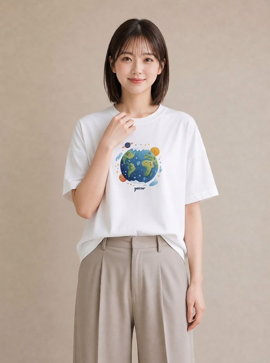 デザインTシャツ レディース プラネット 星空 宇宙 イラスト 抜け感 母の日 ビーチ 白T YMAZO