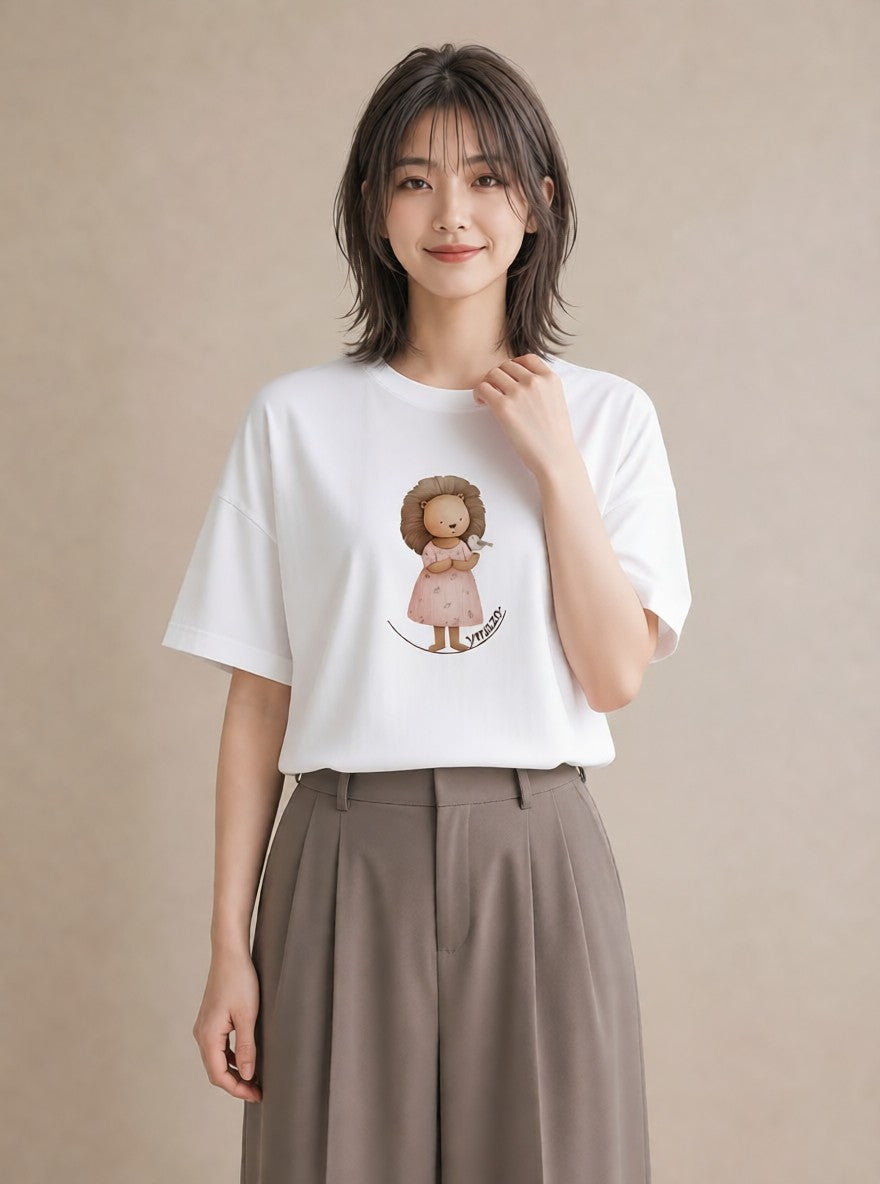 グラフィックTシャツ レディース ライオン 動物 アニマル イラスト ラフカジュアル 散歩 お出かけ 白T YMAZO
