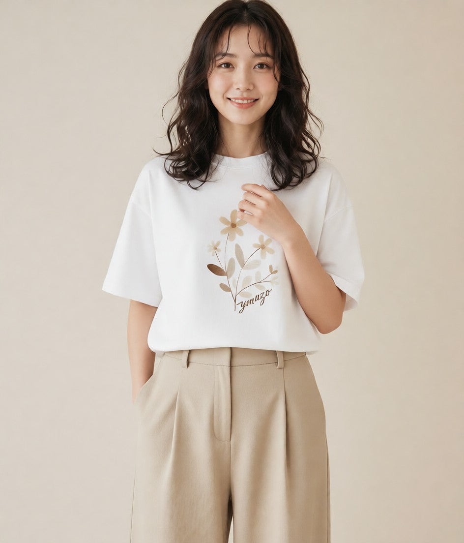 Tシャツ レディース カスミソウ かすみ草 花 花柄 イラスト 普段使い デイリーウェア 休日 白T