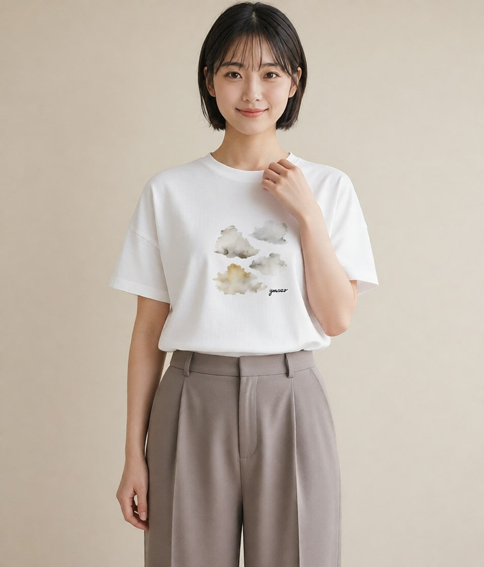 Tシャツ レディース 窓辺の雨 雨の日 窓 ナチュラル アンティーク イラスト きれいめ 女子会 お揃い 白T YMAZO