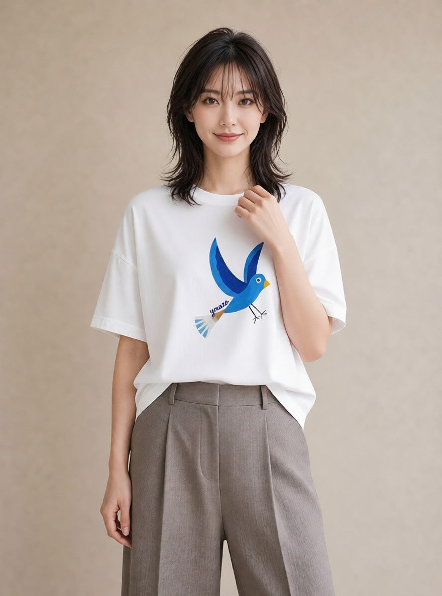 グラフィックTシャツ レディース 遠い家と鳥 風景 鳥 ナチュラル アンティーク イラスト 線画 おしゃれギフト 社会人 白T YMAZO